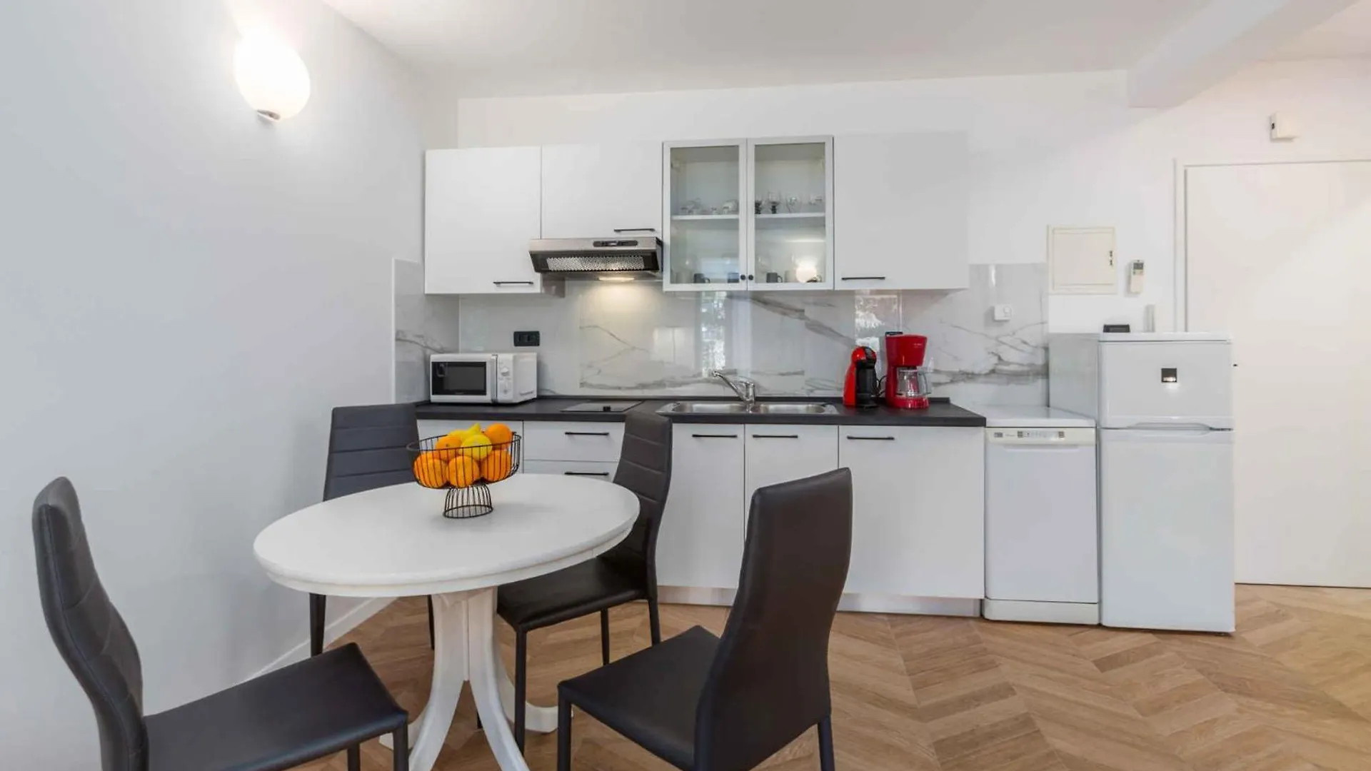 Apartment In Porec/Istrien 10331  Poreč